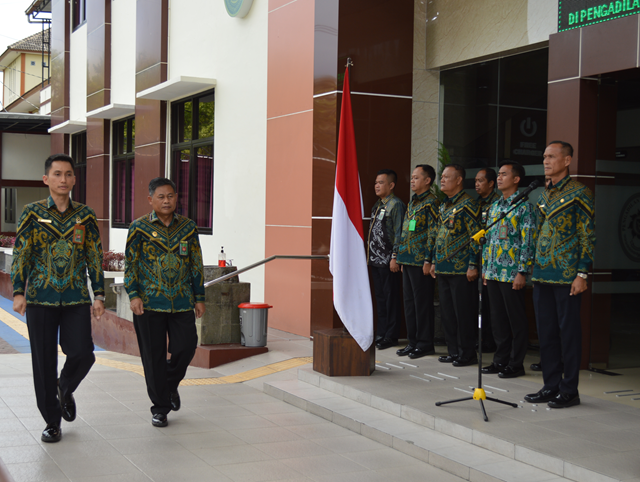 Acara Pengantar Alih Tugas dan Purna Tugas Personel Pengadilan Militer II-10 Semarang